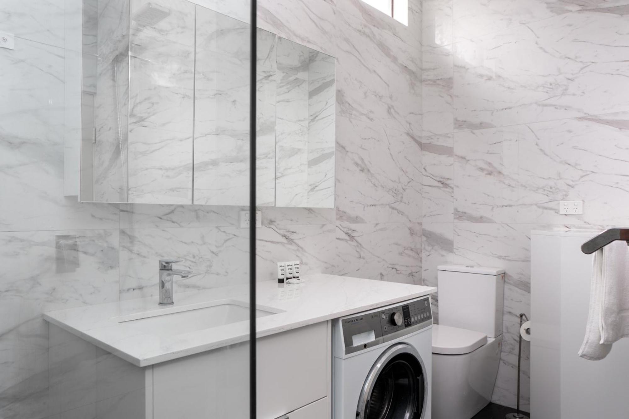 Spacious 3-Bed Townhouse In Stylish Balmain Sydney Eksteriør billede