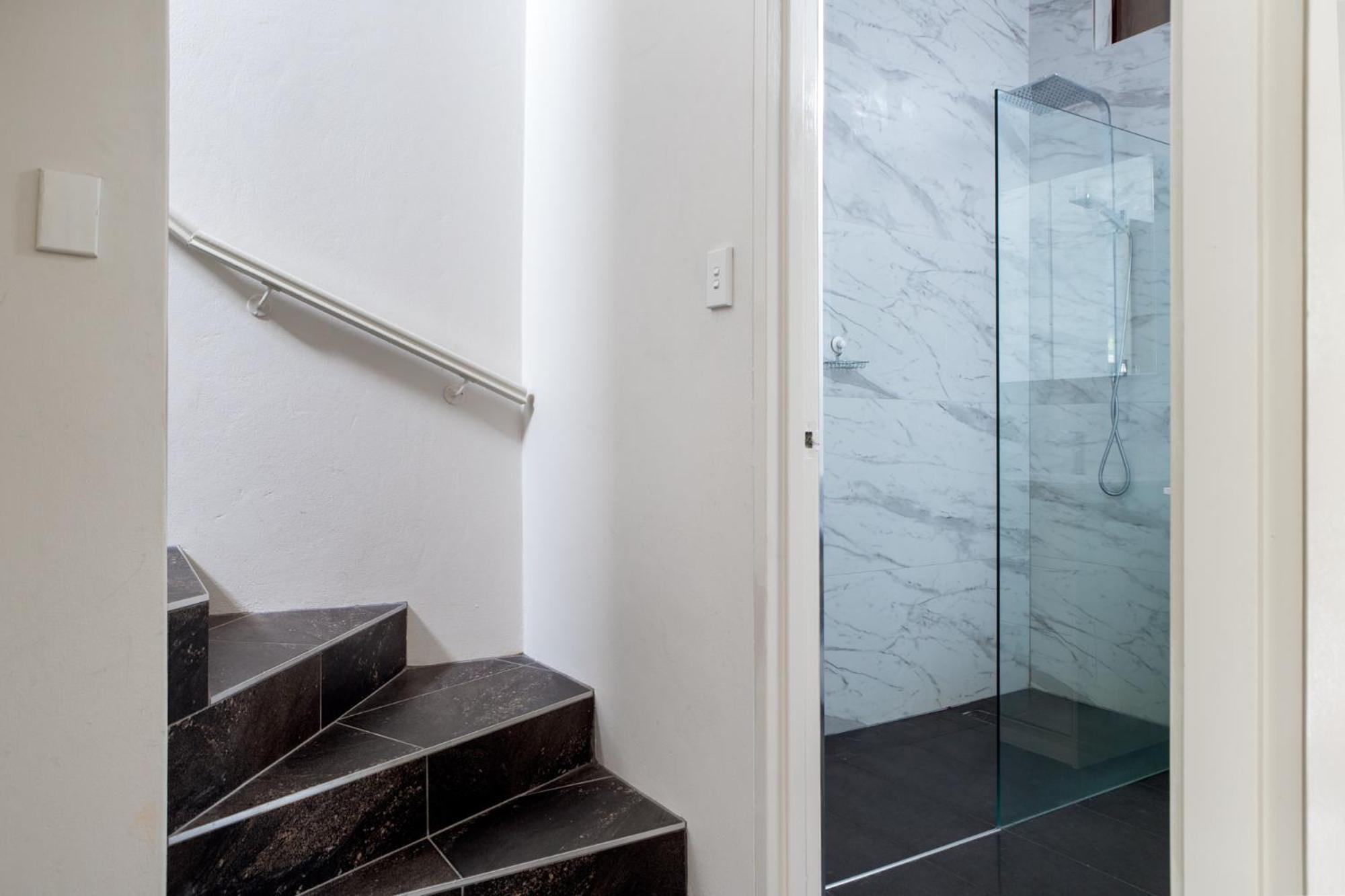Spacious 3-Bed Townhouse In Stylish Balmain Sydney Eksteriør billede